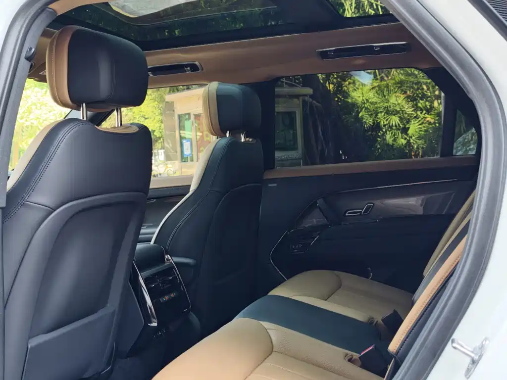 Land Rover Sport — миниатюра 9