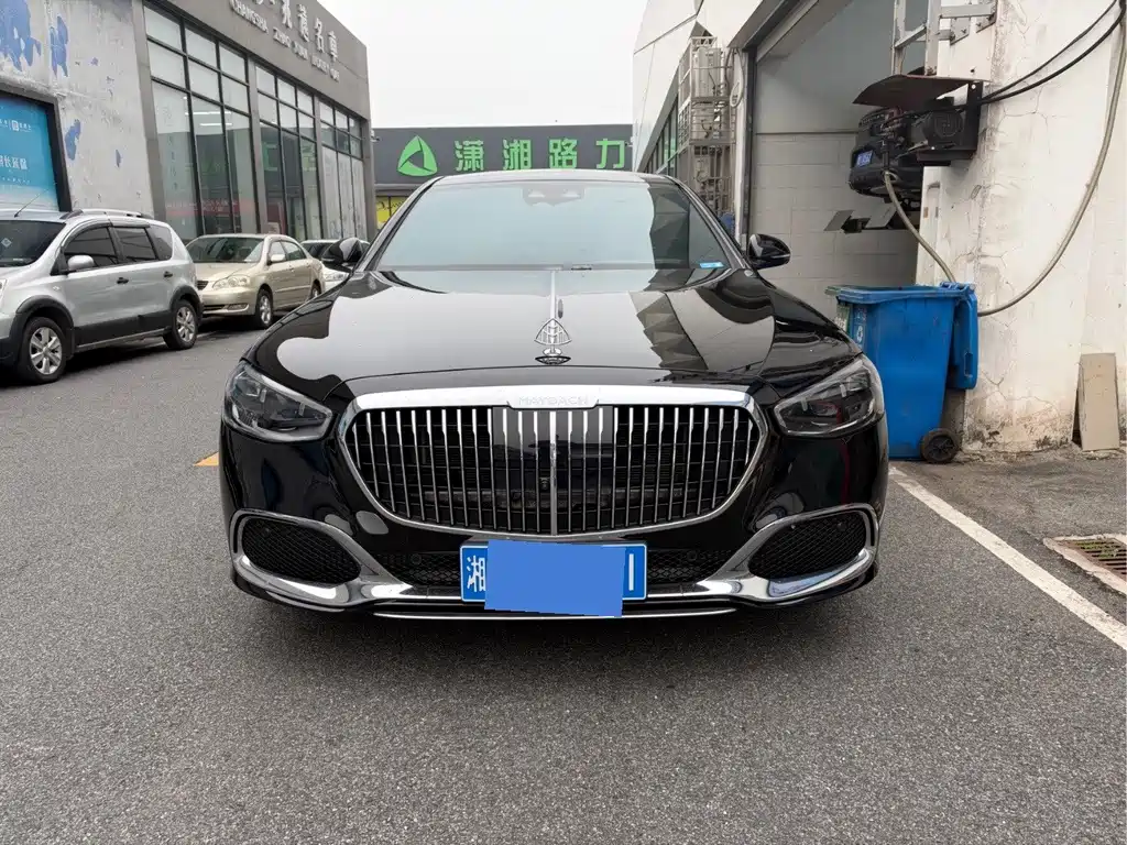 Mercedes-Benz S-Class — миниатюра 2