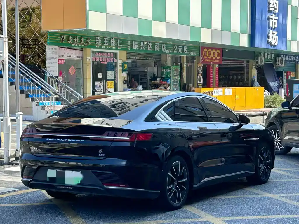 BYD Han — миниатюра 3