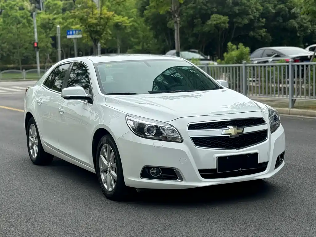 Chevrolet Malibu 2013 2.0L AT Luxury