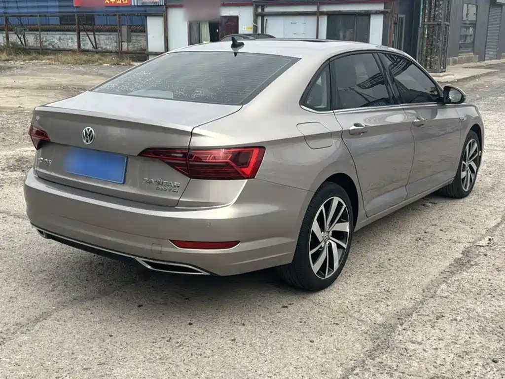 Volkswagen Sagitar — миниатюра 9