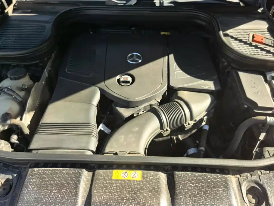Mercedes-Benz GLE (Import) — миниатюра 10