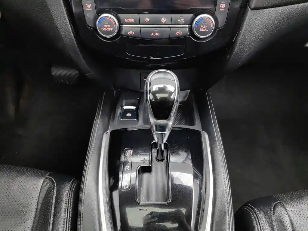 Nissan X-Trail — миниатюра 13