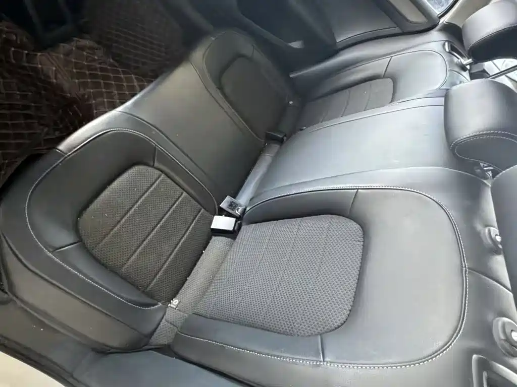 Skoda Rapid Spaceback — миниатюра 13
