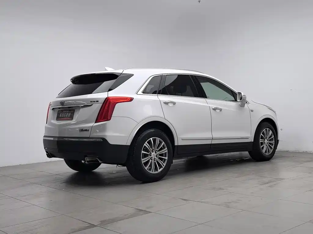 Cadillac XT5 — миниатюра 2