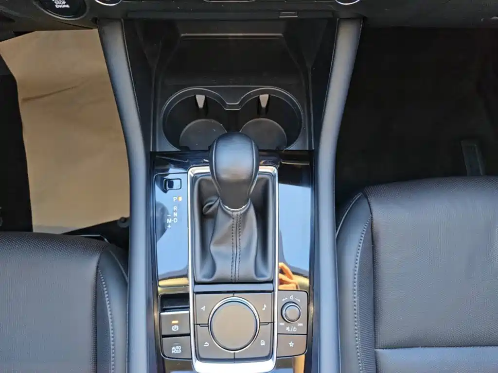 Mazda 3 Axela — миниатюра 14