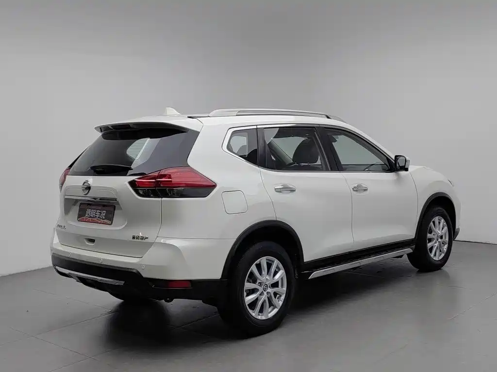 Nissan X-Trail — миниатюра 2