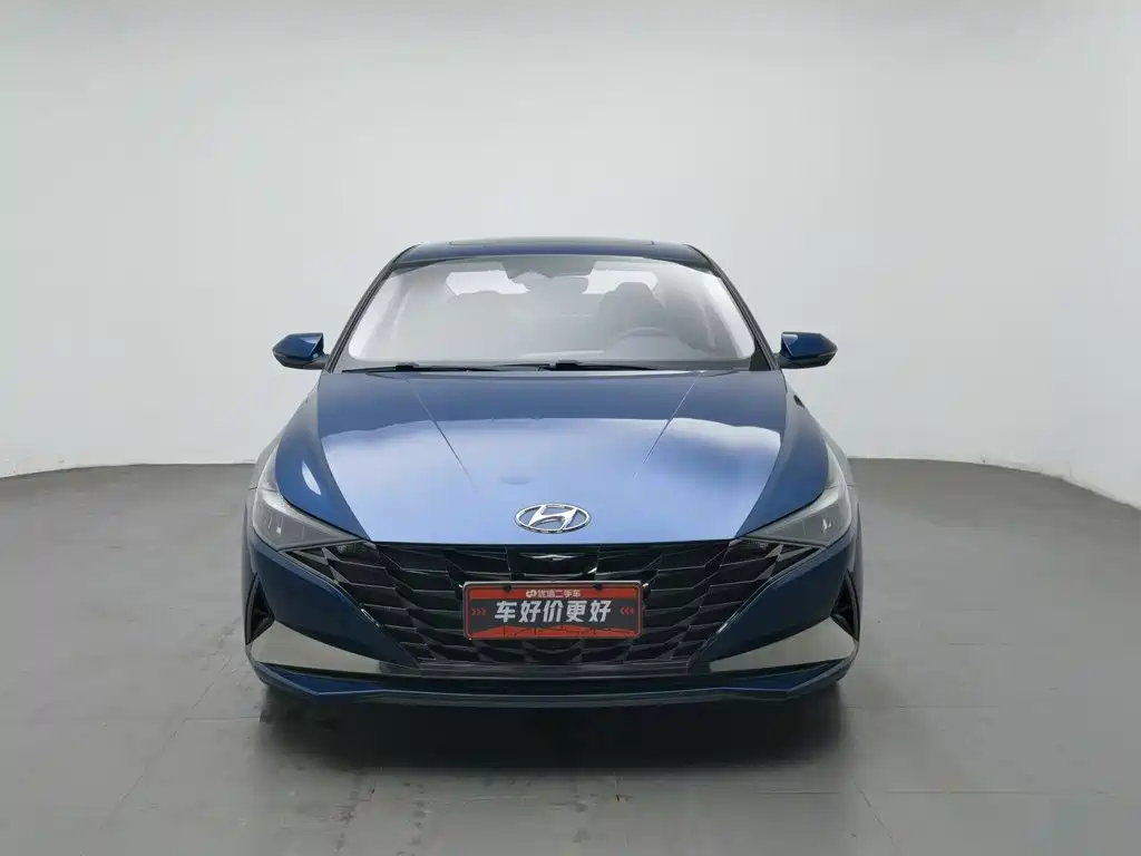 Hyundai Elantra — миниатюра 3