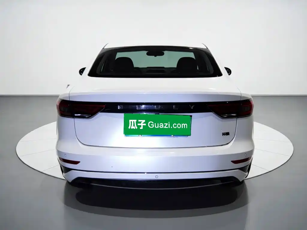 Geely Emgrand — миниатюра 3