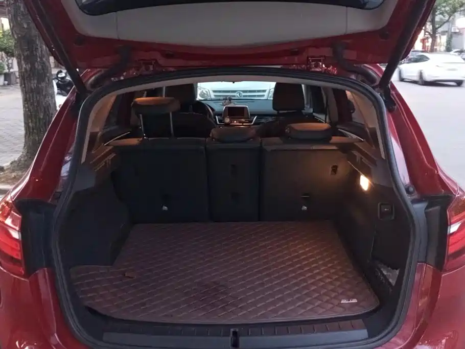 BMW 2 Series Active Tourer — миниатюра 4