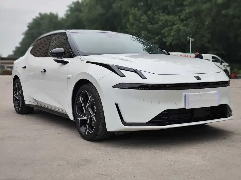 Lynk & Co 07 EM-P 2024 EM-P 126 Ultra