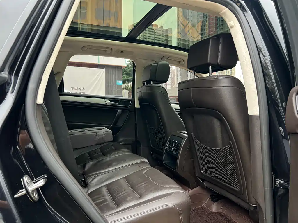 Volkswagen Touareg 2016 3.0TSI