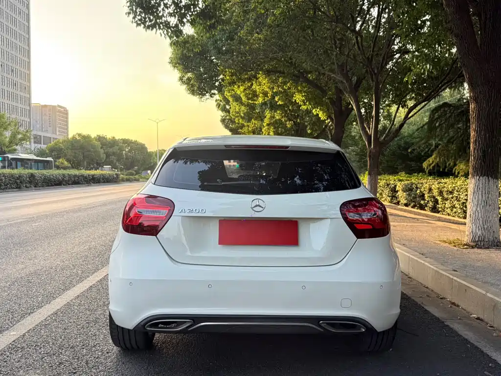 Mercedes-Benz A-Class (Import) — миниатюра 14