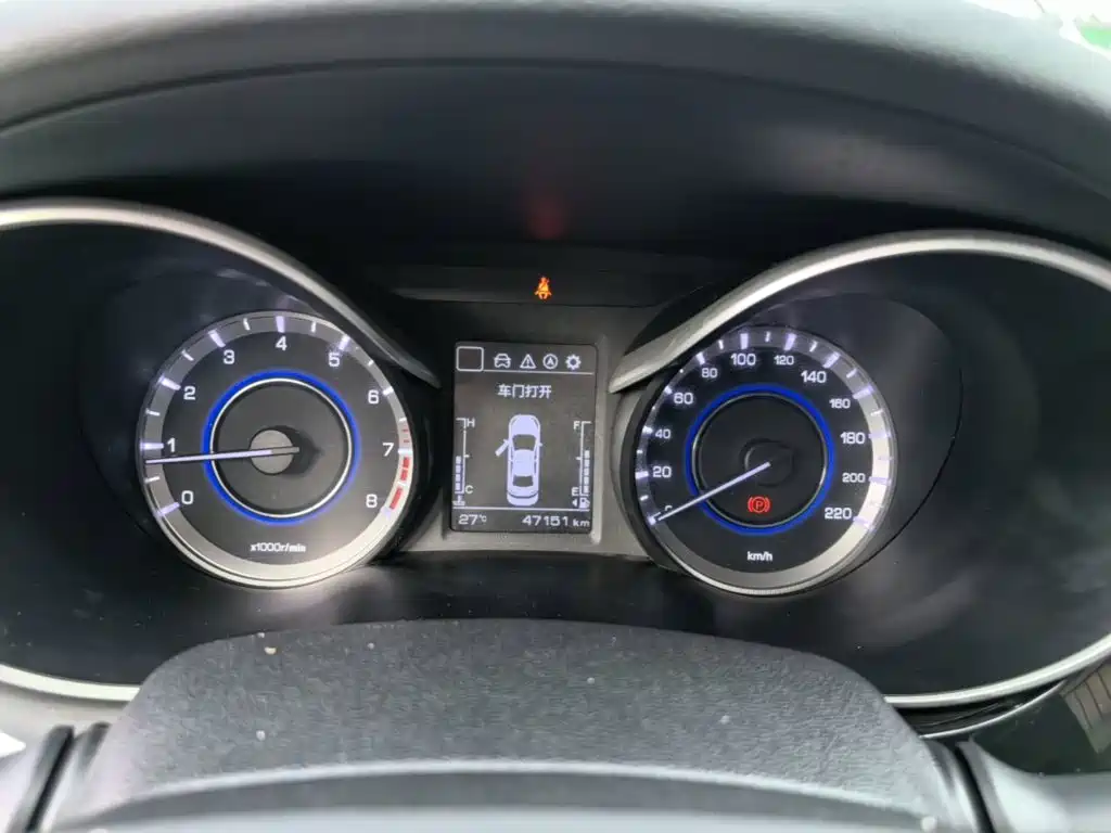 Changan Eado — миниатюра 12