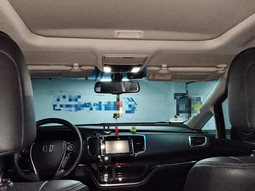 Honda Odyssey — миниатюра 9