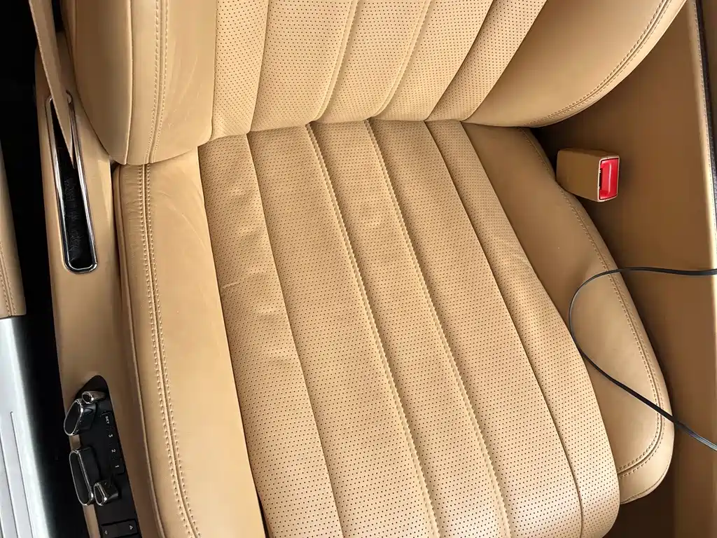 Bentley Flying Spur — миниатюра 14