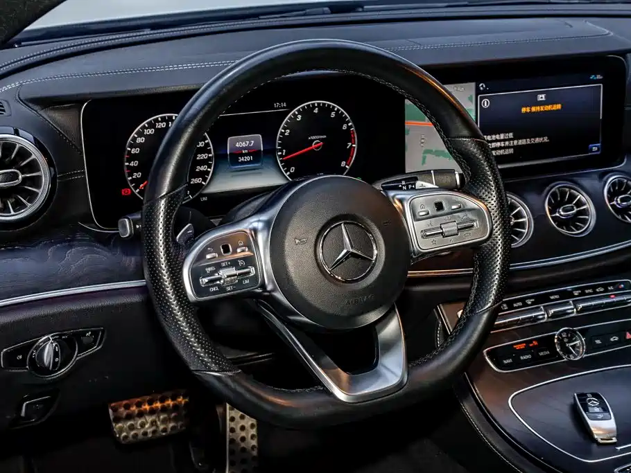 Mercedes-Benz E-Class (Import) — миниатюра 22