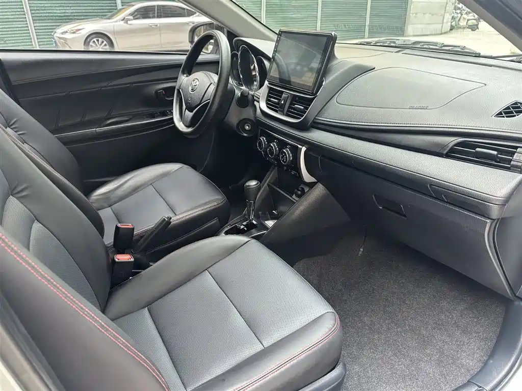 TOYOTA YARIS L ZHIXUAN