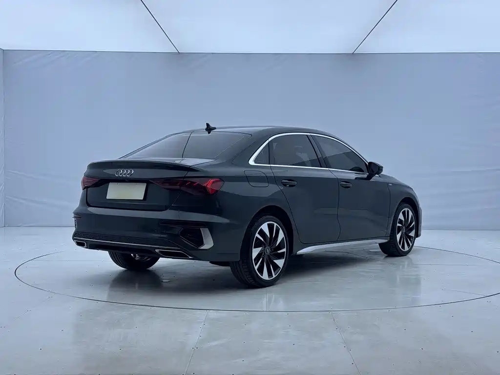 Audi A3 — миниатюра 4