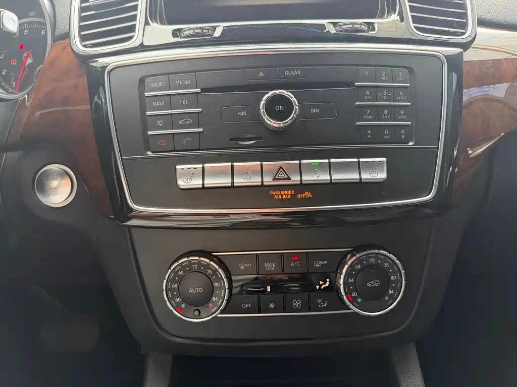 Mercedes-Benz GLS — миниатюра 16
