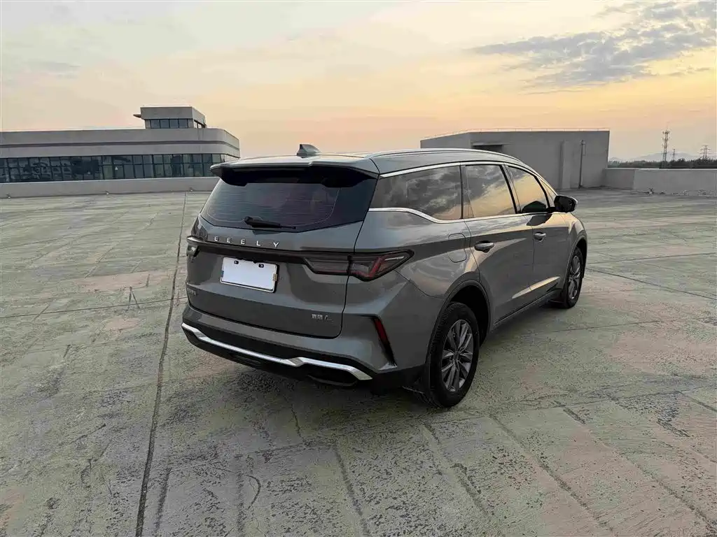 Geely Jia Ji — миниатюра 9