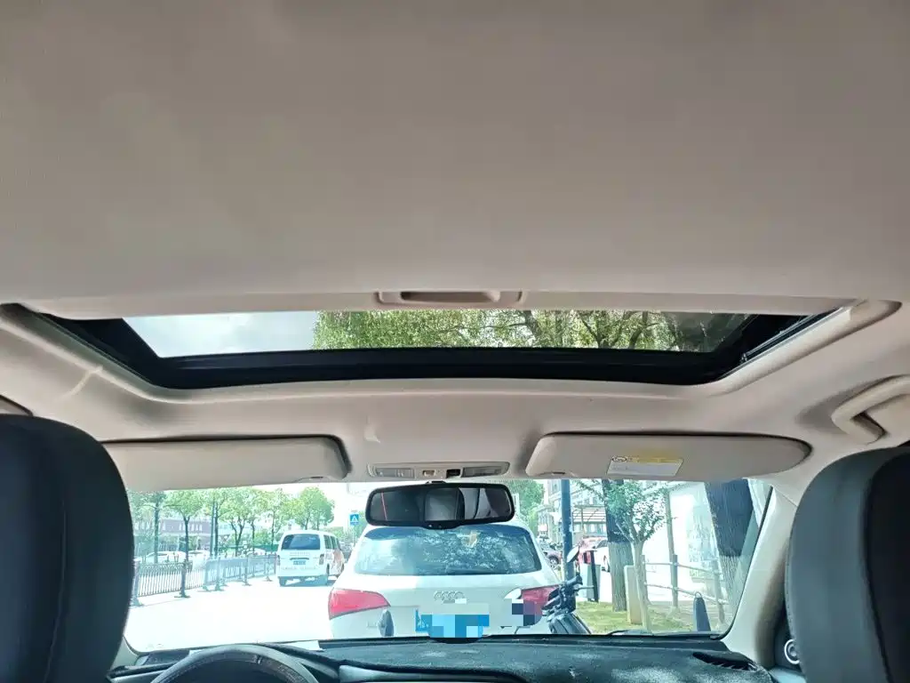 Mitsubishi Outlander — миниатюра 19