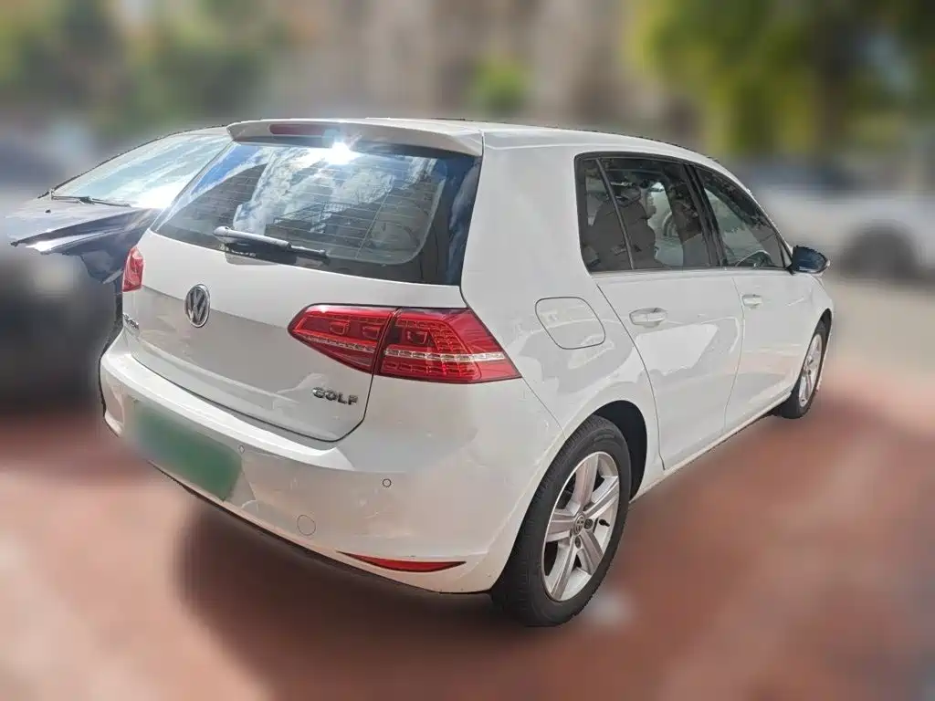 Volkswagen Golf — миниатюра 6