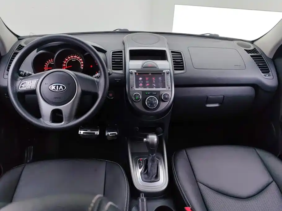 Kia Soul — миниатюра 12