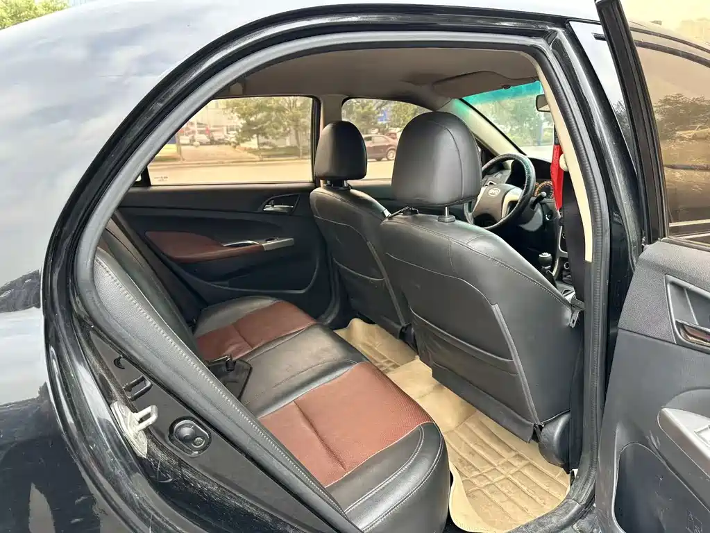 BYD F3 — миниатюра 12