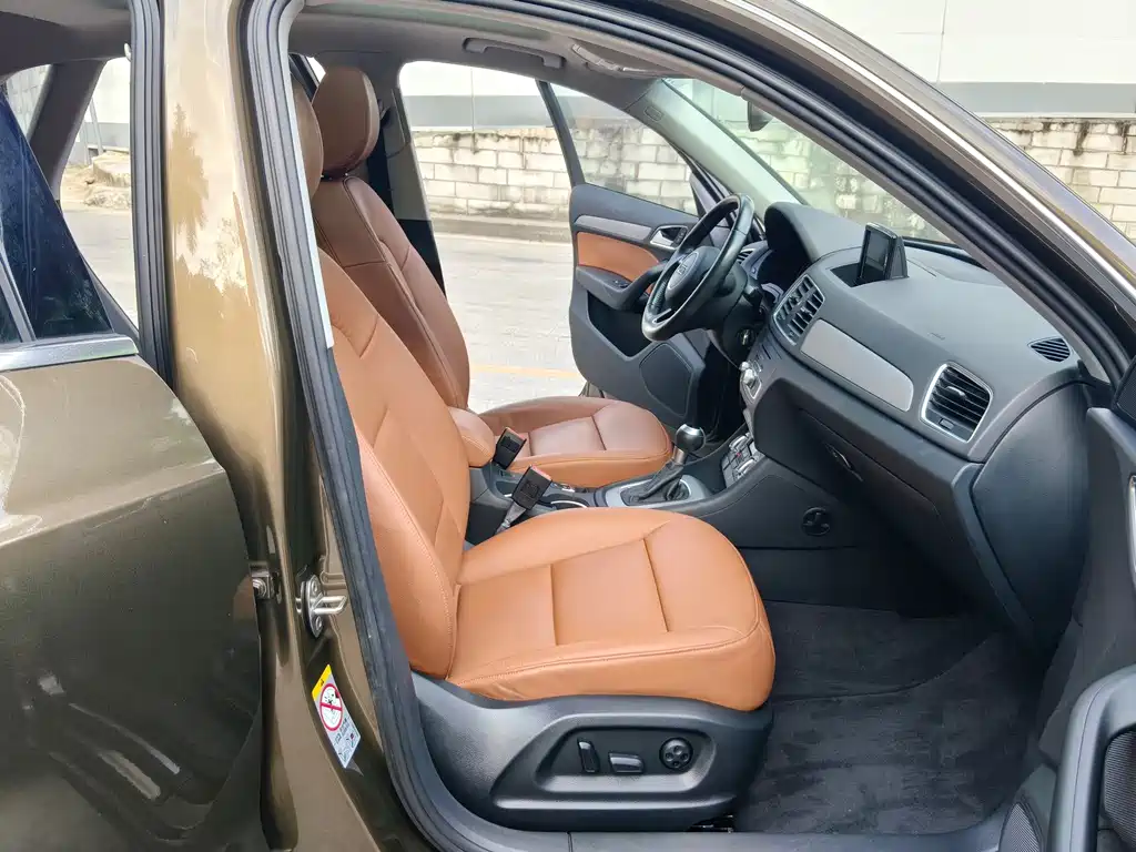 Audi Q3 — миниатюра 11