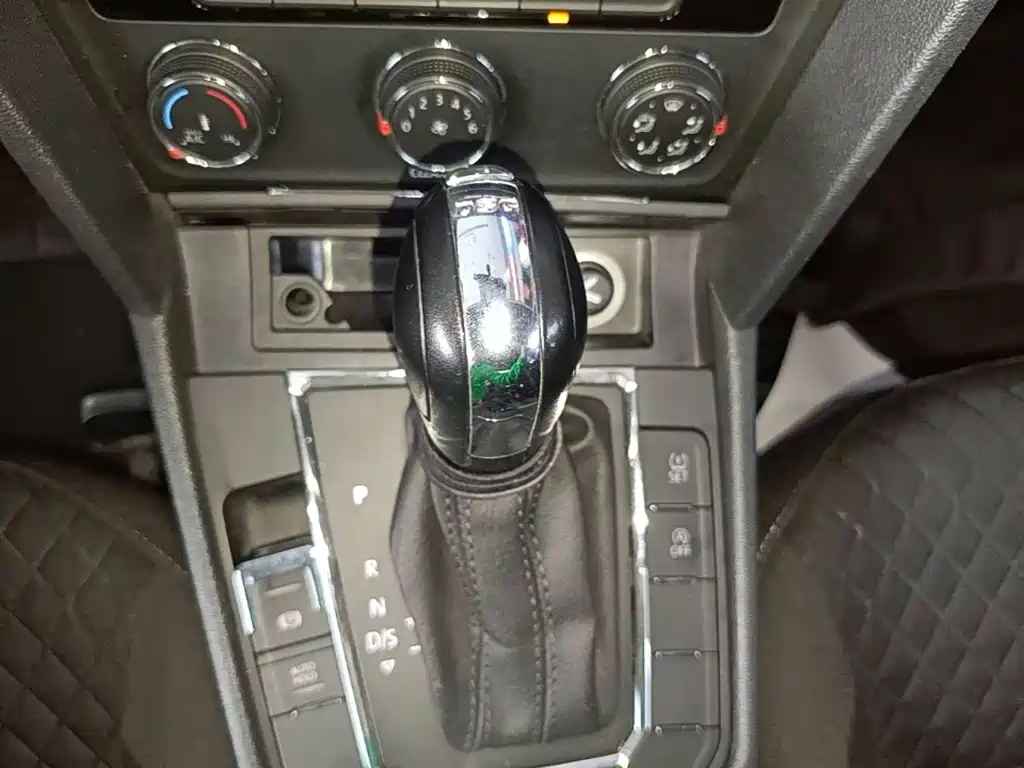 Volkswagen Lamando — миниатюра 14