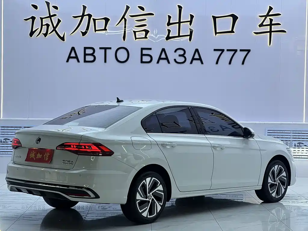 Volkswagen Bora — миниатюра 4