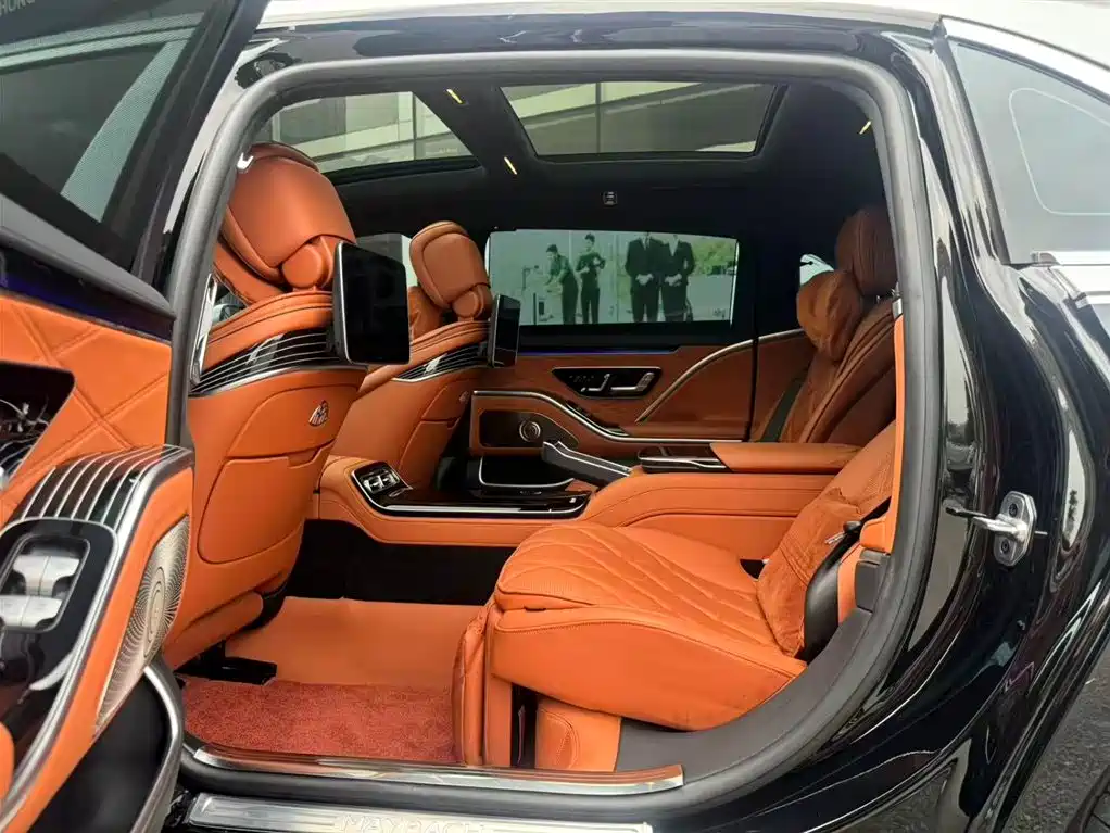 Mercedes-Benz S-Class — миниатюра 11