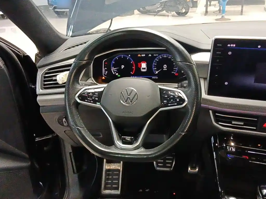 Volkswagen X — миниатюра 11