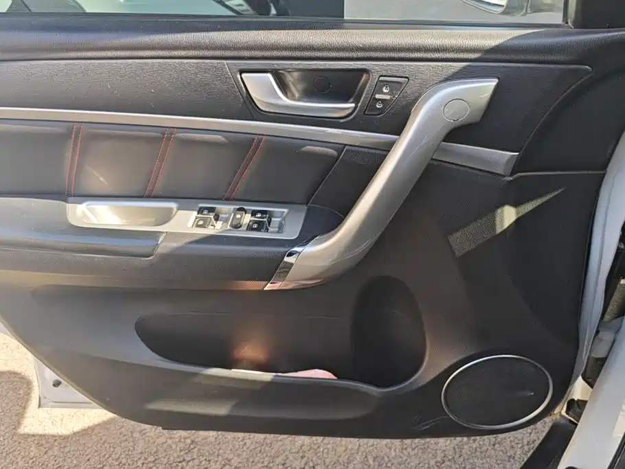 Haval M6 — миниатюра 7