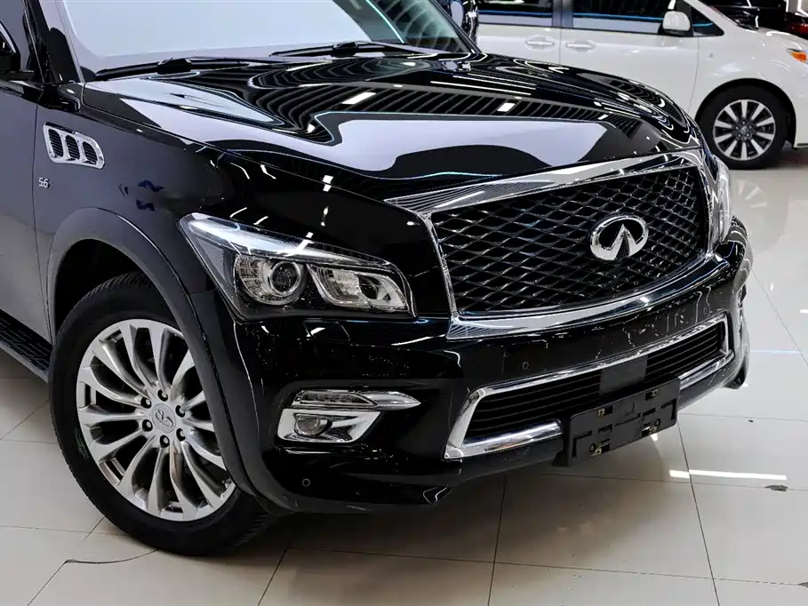 Infiniti QX80 2016 5.6L 4WD