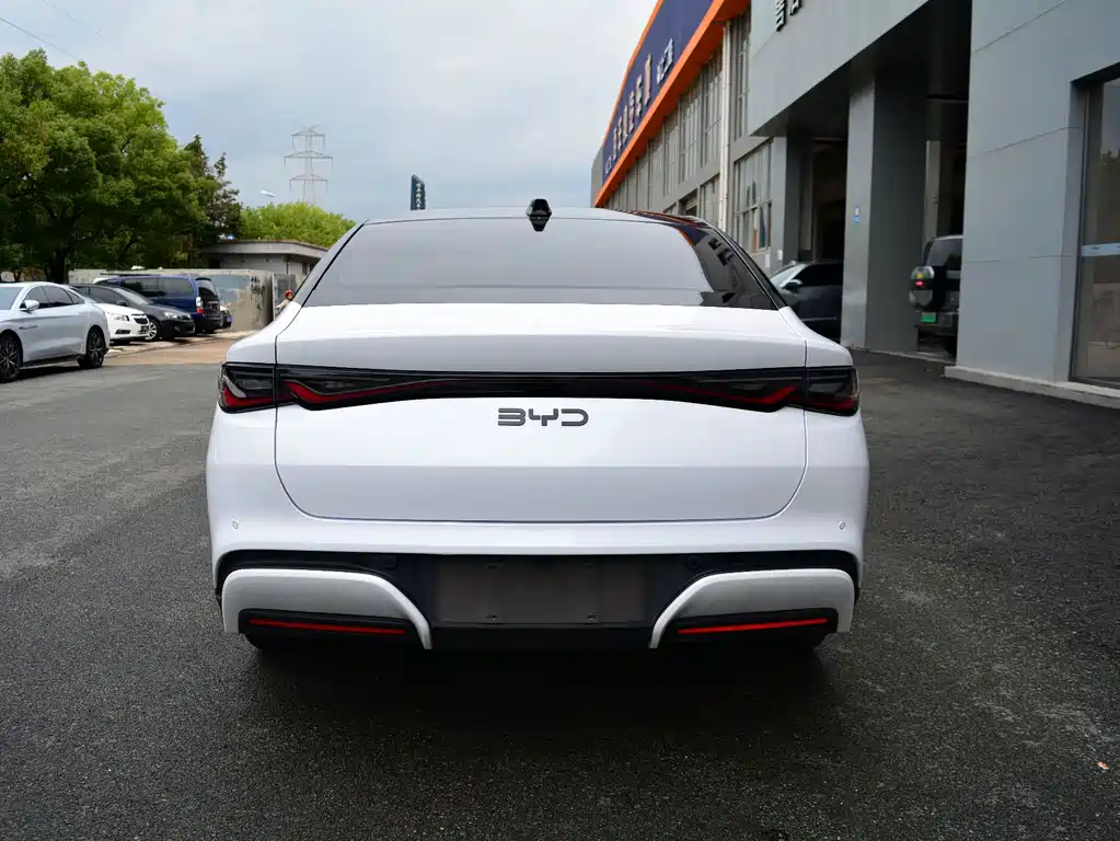 BYD Seal 06 — миниатюра 5