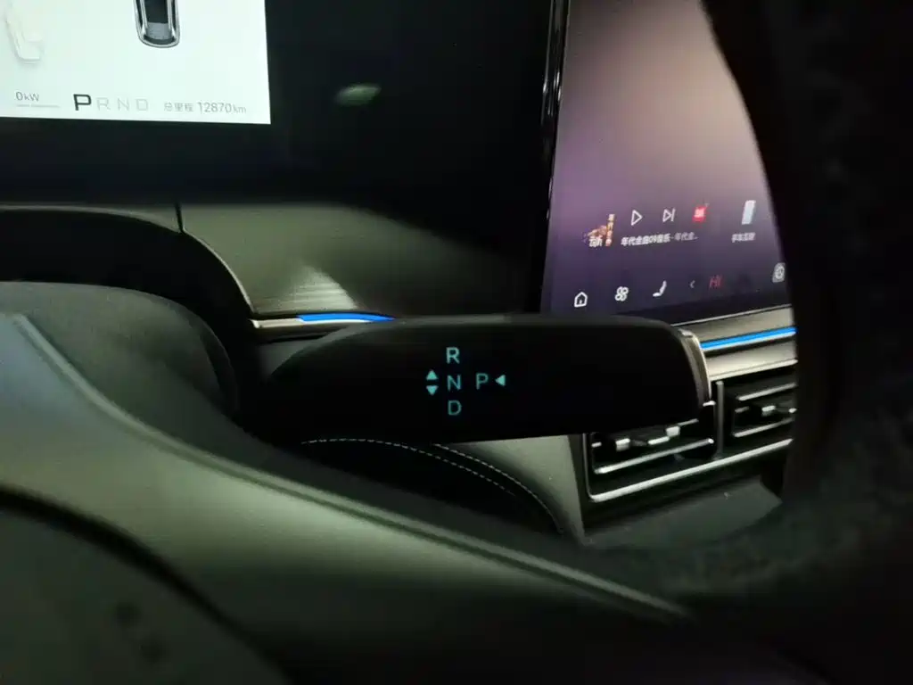 BYD L DM-i — миниатюра 14