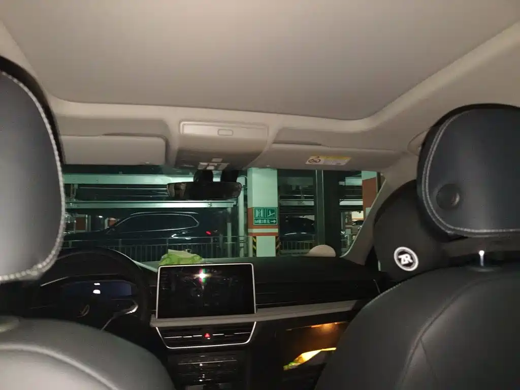 Volkswagen Tiguan L — миниатюра 9