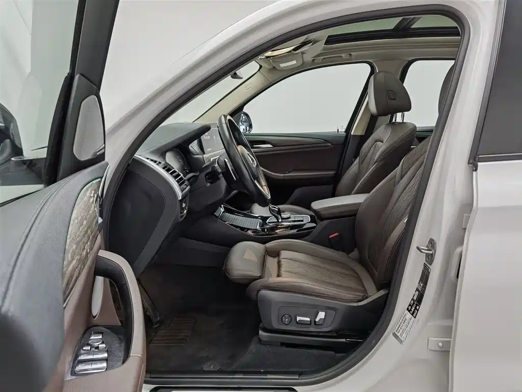 BMW X3 2022 xDrive30i Lead M