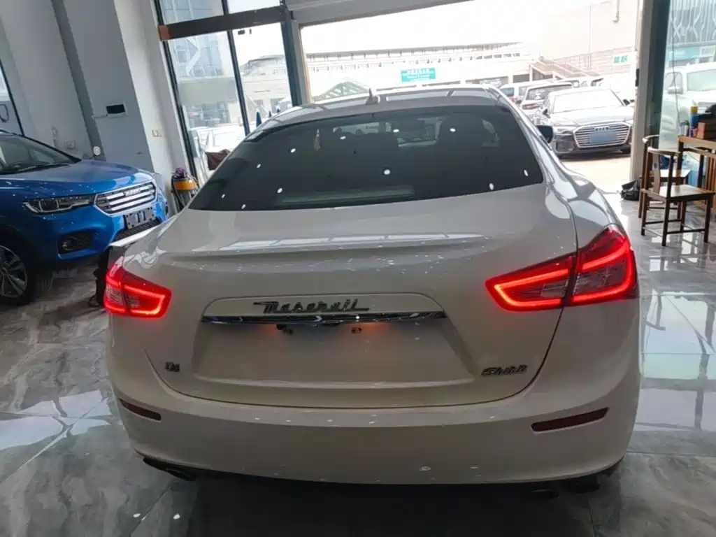Maserati Ghibli 2014 3.0T Standard