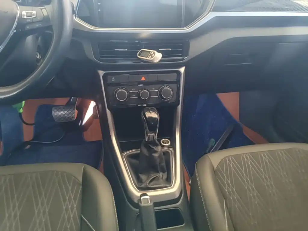 Volkswagen T-Cross — миниатюра 14