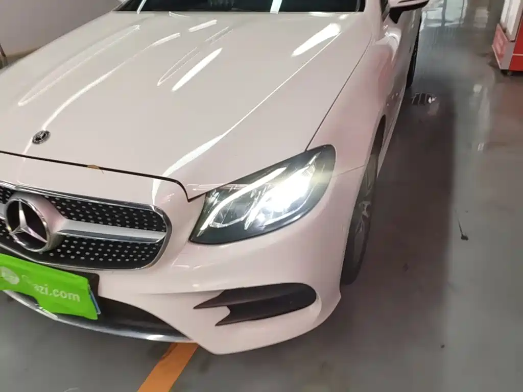 Mercedes-Benz E-Class (Import) — миниатюра 24