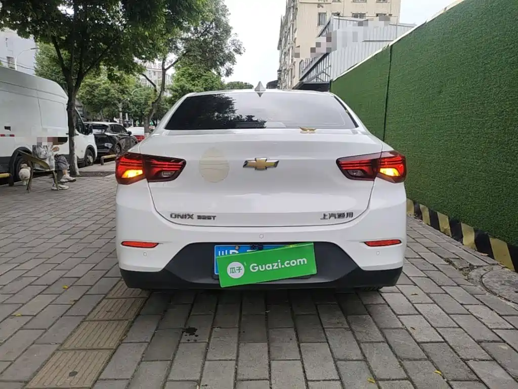 Chevrolet Cavalier — миниатюра 6