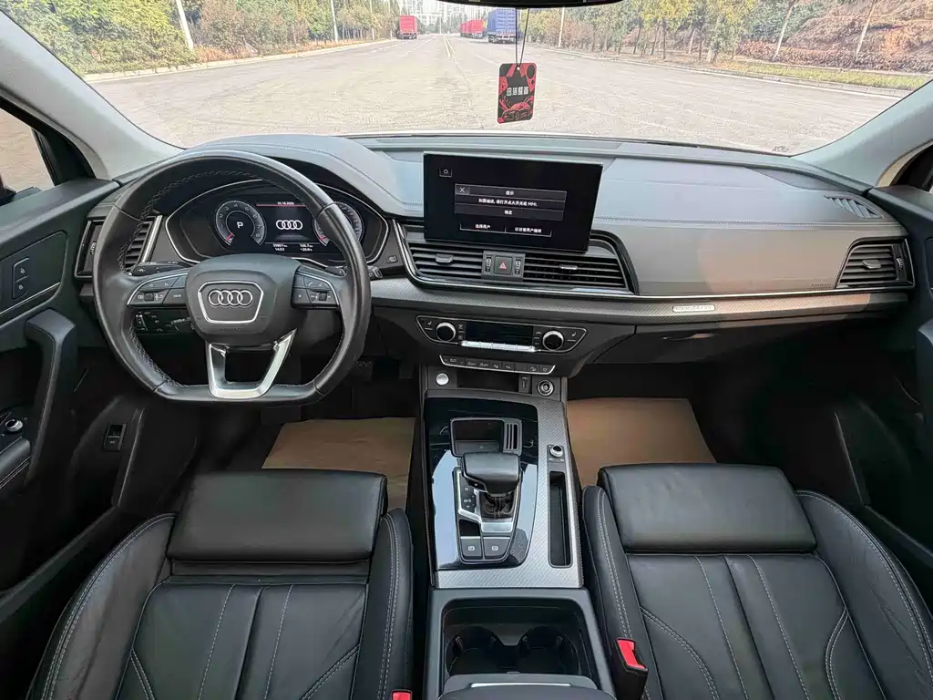 Audi Q5L — миниатюра 9