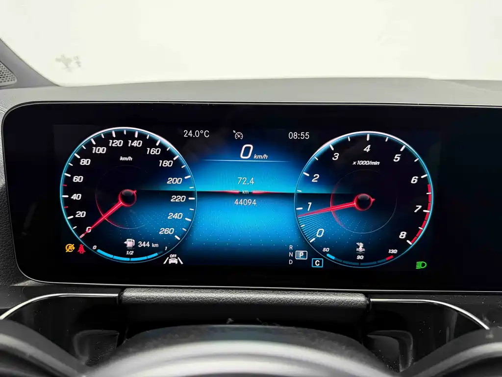 Mercedes-Benz GLA 2022 — фото 15