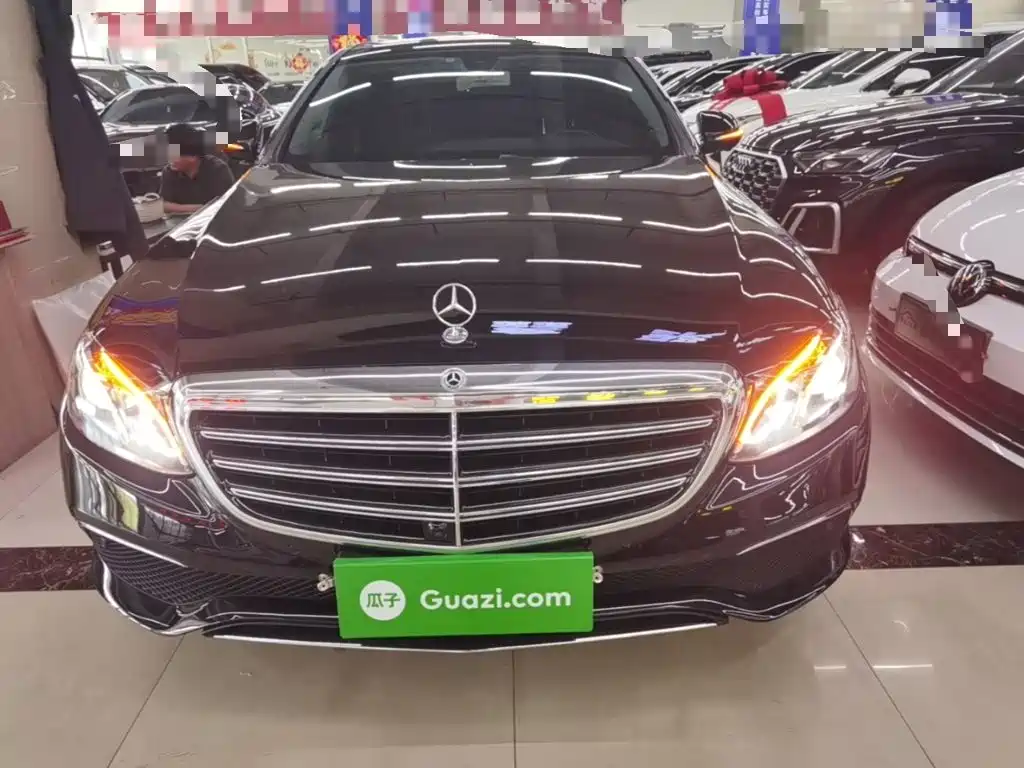 Mercedes-Benz E-Class — миниатюра 3