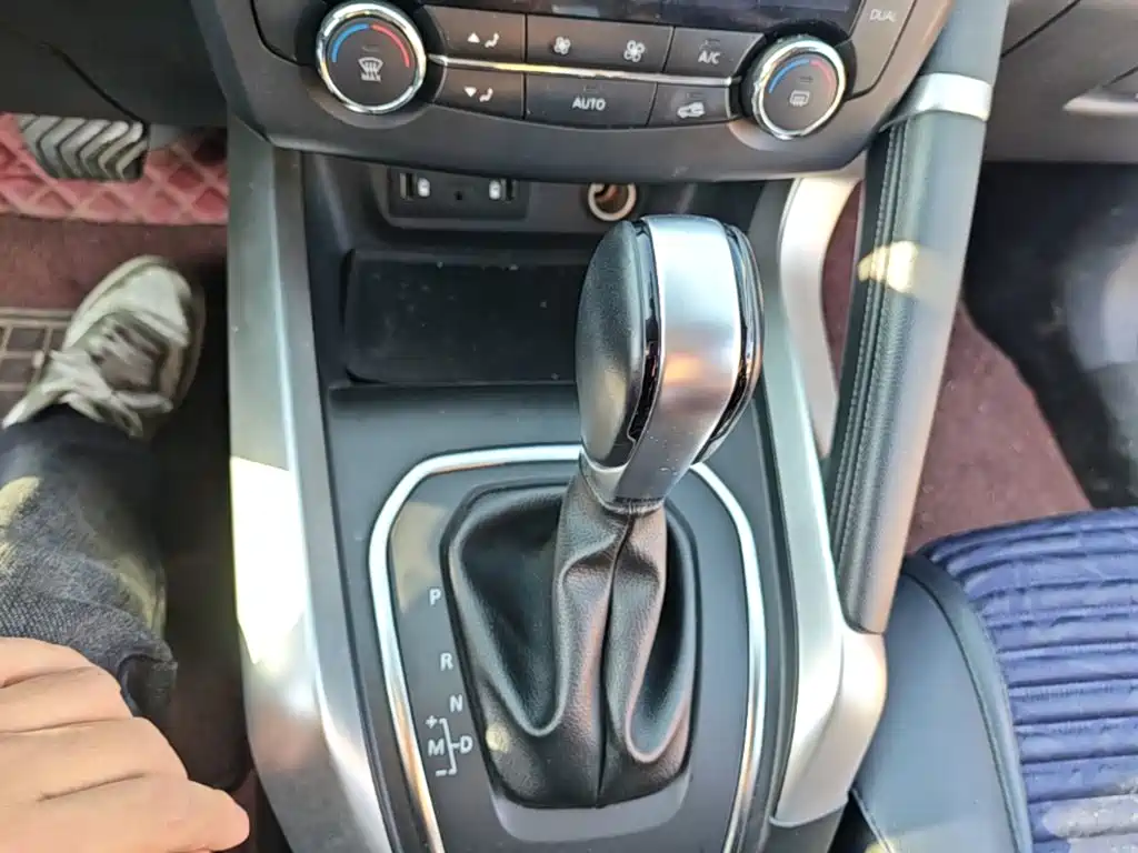 Renault Kadjar — миниатюра 14