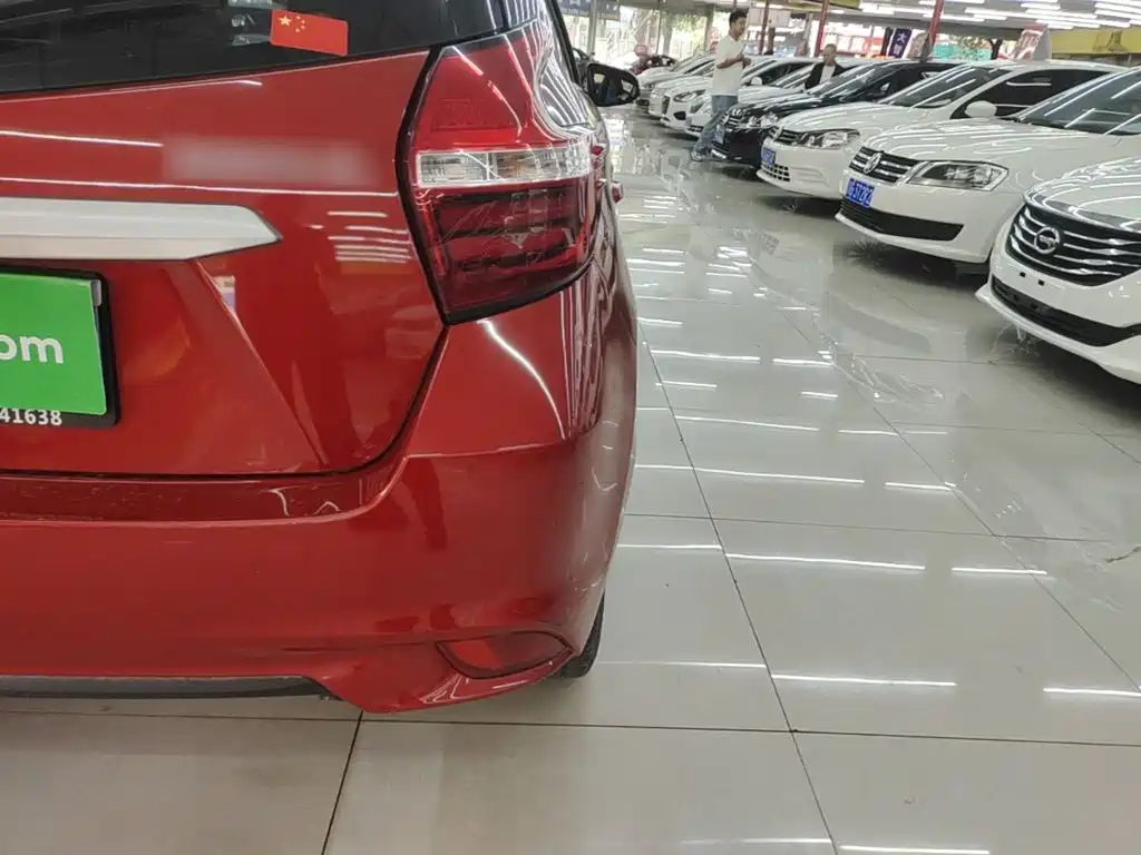 Toyota Yaris L — миниатюра 8