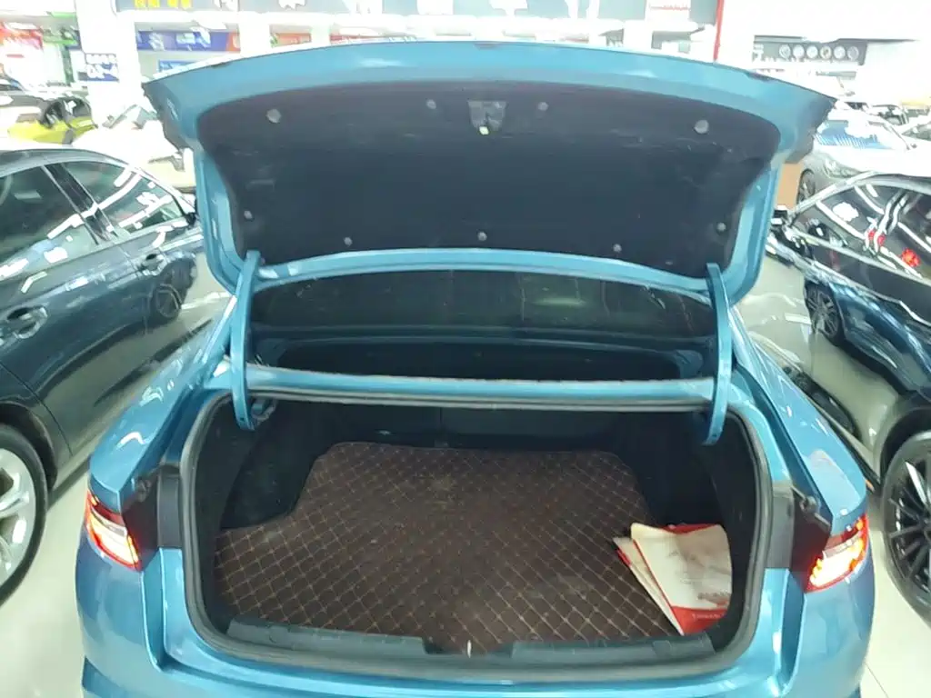 Geely Xingrui — миниатюра 19